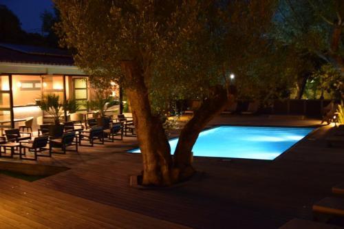 Hotel E Tre Stelle Бонифачо Екстериор снимка